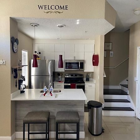Beautiful Town Home 5 Miles From Disney Entrance Kissimmee Exterior photo